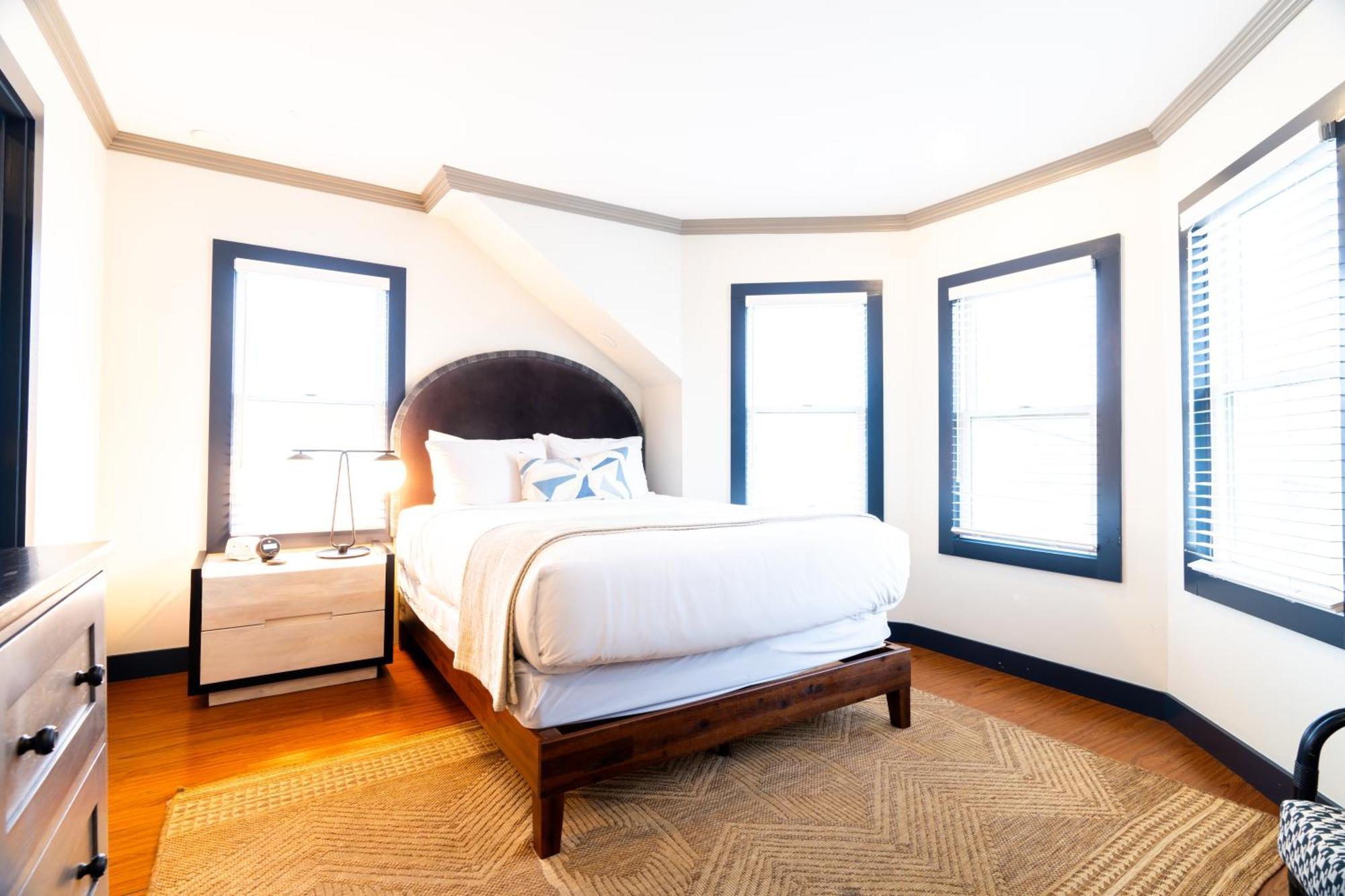 אוק בלאפס The Morgan Hotel Martha'S Vineyard מראה חיצוני תמונה